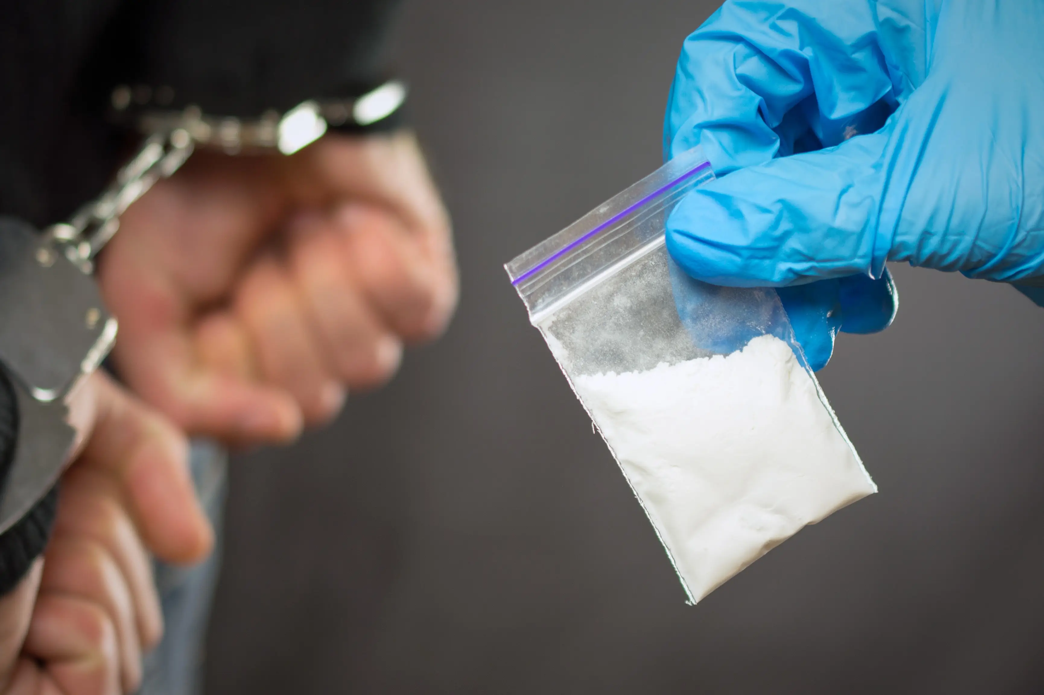 覚醒剤で逮捕されるとどうなる？執行猶予の条件や対処法についても